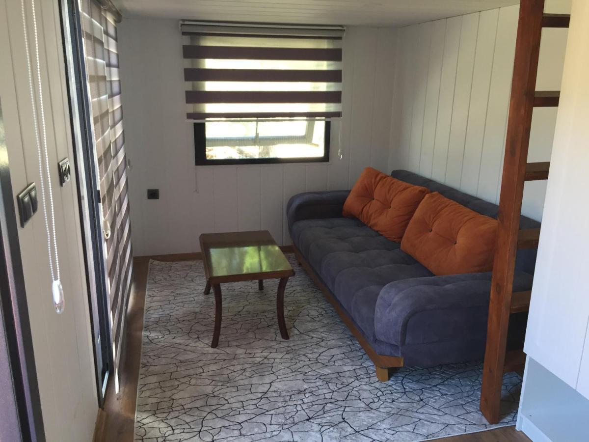 אורלה Sakiz Tiny House & Apart מראה חיצוני תמונה